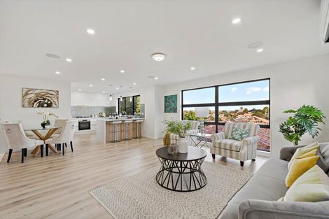 Photo of property in 11 Tawapou Close, Massey, Auckland, 0614