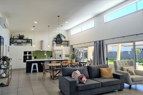 Photo of property in 11 Pacific Park Way, Papamoa Beach, Papamoa, 3118