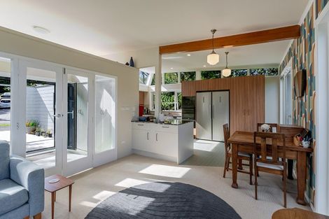 Photo of property in 8 Christina Grove, Normandale, Lower Hutt, 5010