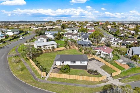 Photo of property in 6 Crosby Road, West Harbour, Auckland, 0618
