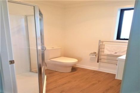 Photo of property in 10 Purchas Road, Hauraki, Auckland, 0622