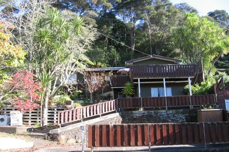 Photo of property in 13 Selwyn Avenue, Glen Eden, Auckland, 0602