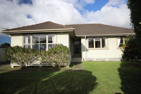 Photo of property in 8 Ayr Place, Hokowhitu, Palmerston North, 4410