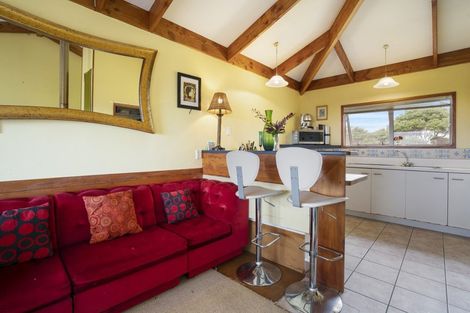 Photo of property in 250 Paroa Bay Road, Russell, 0272