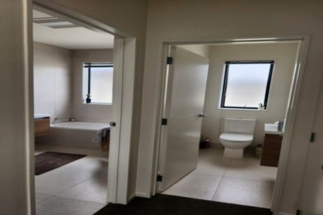 Photo of property in 63 Te Napi Drive, Takanini, 2112