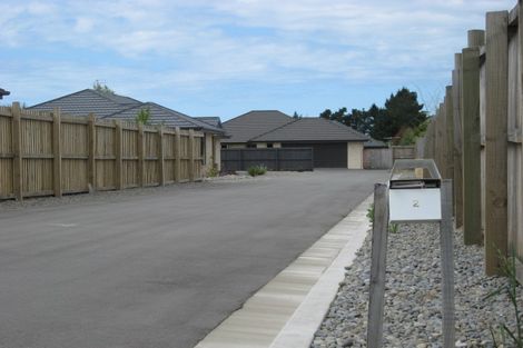 Photo of property in 2 Zuppicich Lane, Woodend, 7610