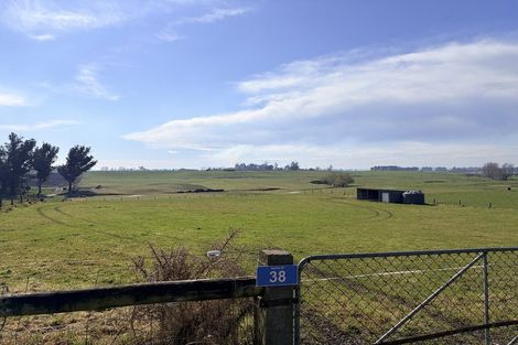 Photo of property in 38 Whitneys Road, Waimate, 7978