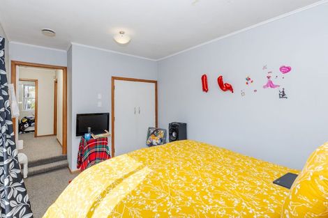 Photo of property in 24 Manapouri Place, Glenview, Hamilton, 3206