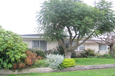 Photo of property in 2a Pembroke Street, Taradale, Napier, 4112