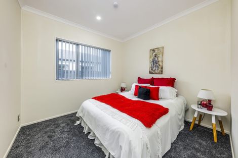 Photo of property in 21 Mangatiti Street, Papakura, 2110