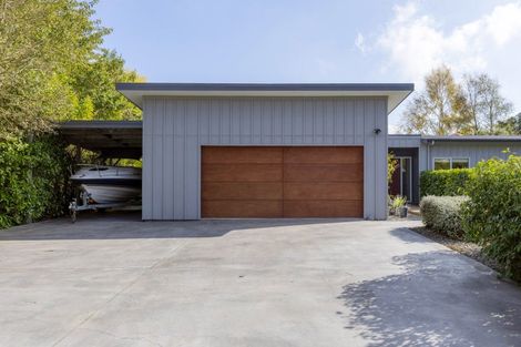 Photo of property in 60 Dalmore Way, Acacia Bay, Taupo, 3385