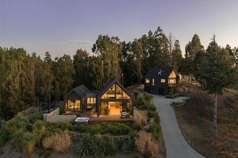 Photo of property in 3 Maude View Road, Hawea Flat, Wanaka, 9382