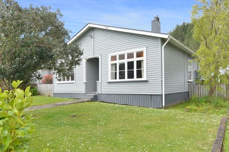 Photo of property in 87 George Street, Hikurangi, 0114