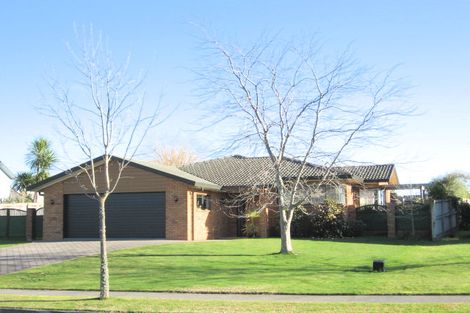 Photo of property in 12 Bramley Drive, Rototuna, Hamilton, 3210