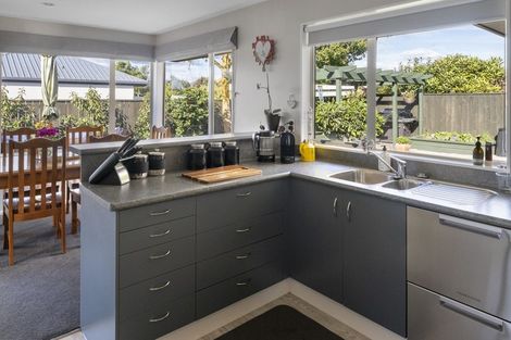 Photo of property in 14 Whiting Drive, Wakefield, 7025