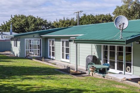 Photo of property in 45f Brandon Street, Featherston, 5710