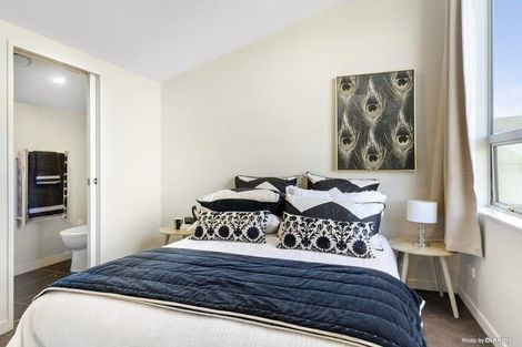 Photo of property in 11/2 Stone Street, Miramar, Wellington, 6022