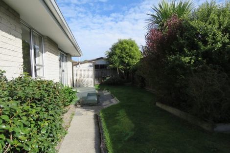 Photo of property in 113b Merrin Street, Avonhead, Christchurch, 8042