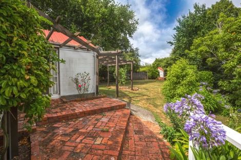 Photo of property in 20 Barton Road, Heretaunga, Upper Hutt, 5018