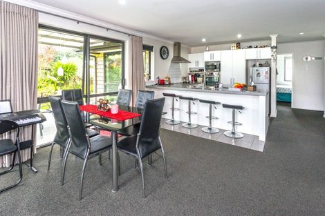 Photo of property in 9 Merrimana Drive, Thames, 3500