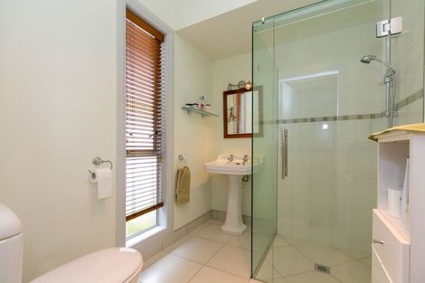 Photo of property in 333 Upland Road, Tarurutangi, New Plymouth, 4372