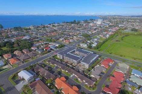 Photo of property in 101/252 Centreway Road, Orewa, 0931