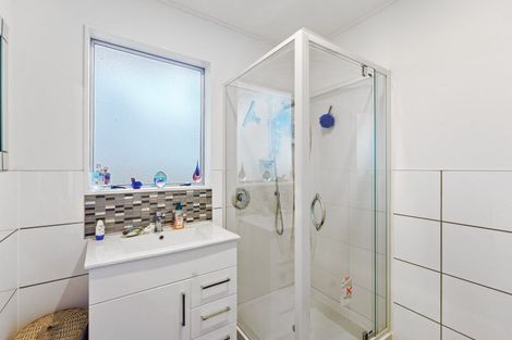 Photo of property in 8 Aratika Crescent, Otaki, 5512