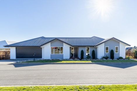 Photo of property in 2 Wrights Place, Stoke, Nelson, 7011