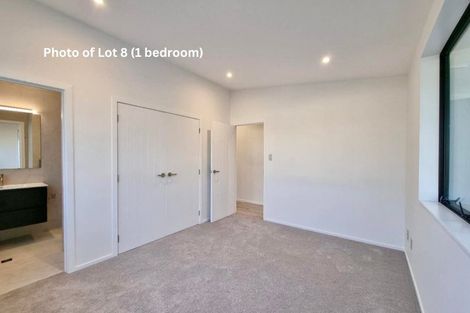 Photo of property in 8/18 Sylvan Crescent, Te Atatu South, Auckland, 0610