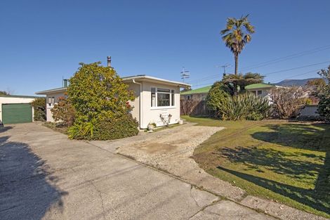 Photo of property in 15 Fry Street, Motueka, 7120
