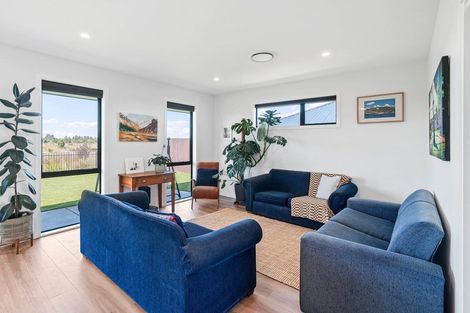 Photo of property in 33 Te Raki Drive, Lincoln, 7608