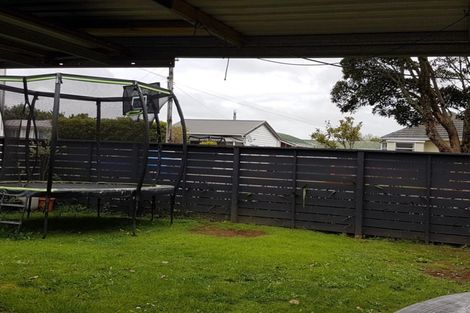 Photo of property in 87 Helvetia Road, Pukekohe, 2120