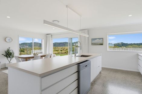 Photo of property in 14 Piripai Rise, Coastlands, Whakatane, 3120