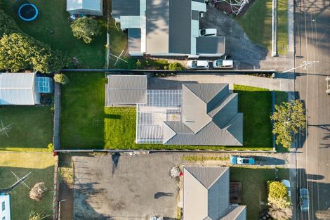 Photo of property in 24 Cobham Crescent, Kelston, Auckland, 0602