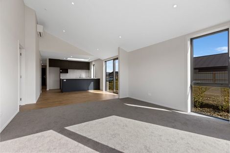 Photo of property in 22 Riley Street, Lake Hawea, 9382