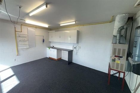 Photo of property in 44b Victoria Road, New Plymouth, 4310