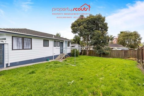 Photo of property in 551 Swanson Road, Ranui, Auckland, 0612