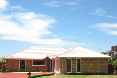 Photo of property in 54 Aston Drive, Waimairi Beach, Christchurch, 8083