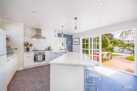 Photo of property in 22 Penrose Street, Woburn, Lower Hutt, 5010