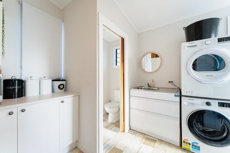 Photo of property in 6 Alma Street, Saint Kilda, Dunedin, 9012