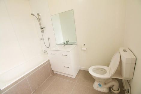 Photo of property in 1/154 Glengarry Road, Glen Eden, Auckland, 0602