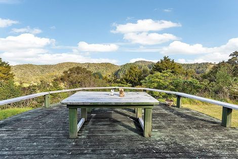 Photo of property in 1106 Russell Road, Whakapara, Hikurangi, 0184