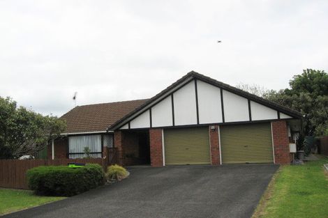 Photo of property in 4 Donegan Place, Conifer Grove, Takanini, 2112