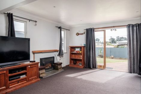 Photo of property in 6 Chalmers Road, Te Hapara, Gisborne, 4010