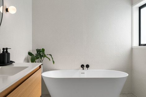 Photo of property in 3 Homewood Avenue, Karori, Wellington, 6012