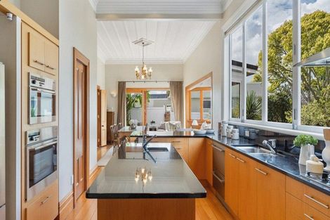 Photo of property in 103 Victoria Avenue, Remuera, Auckland, 1050