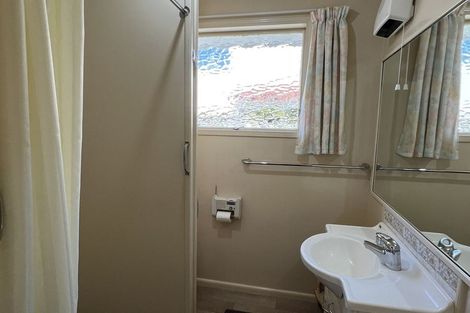 Photo of property in 2/74 Saint James Avenue, Papanui, Christchurch, 8053