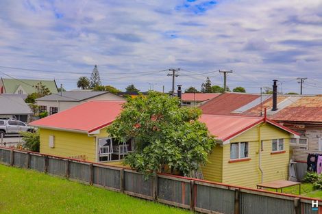 Photo of property in 21 Thompson Street, Greymouth, 7805