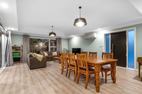 Photo of property in 71 North Parade, Richmond, Christchurch, 8013