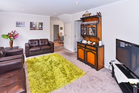Photo of property in 46 Stellata Court, Randwick Park, Auckland, 2105